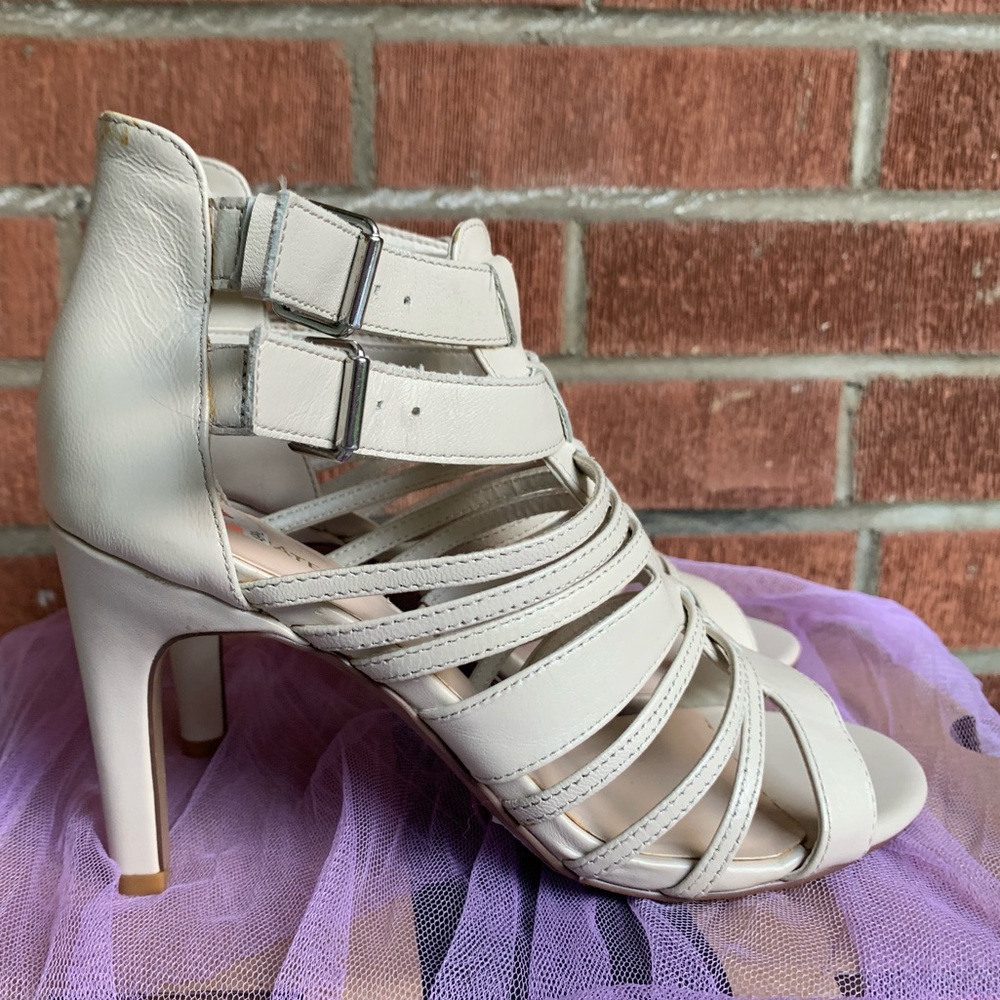 NIB 💯LEATHER Caged Strappy Heels